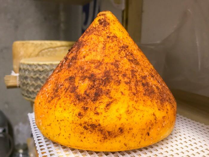 Tetilla Cheese Mold - Image 4